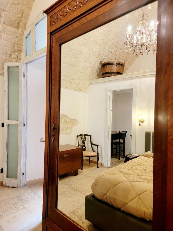 Giovinazzo Historic Apulia Old Town Stone House With Private Patio Apartamento Exterior foto