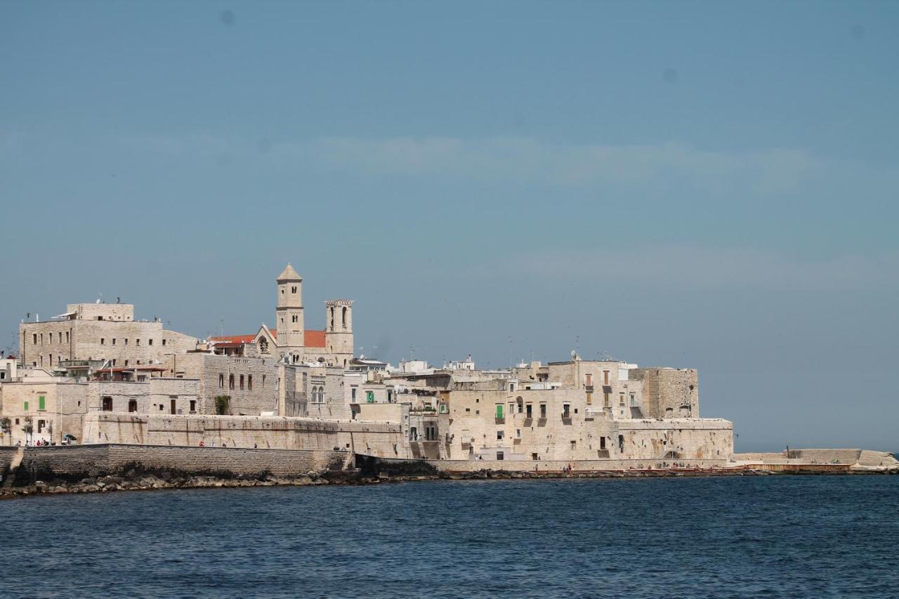 Giovinazzo Historic Apulia Old Town Stone House With Private Patio Apartamento Exterior foto