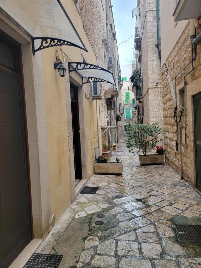 Giovinazzo Historic Apulia Old Town Stone House With Private Patio Apartamento Exterior foto